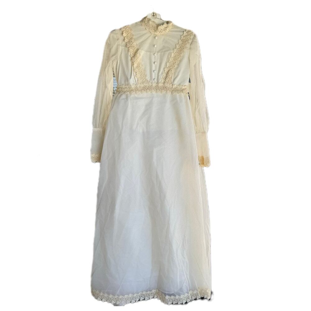 Vintage Handmade Ivory 70s Edwardian Prairie Dotted Swiss & Lace Wedding Dress S